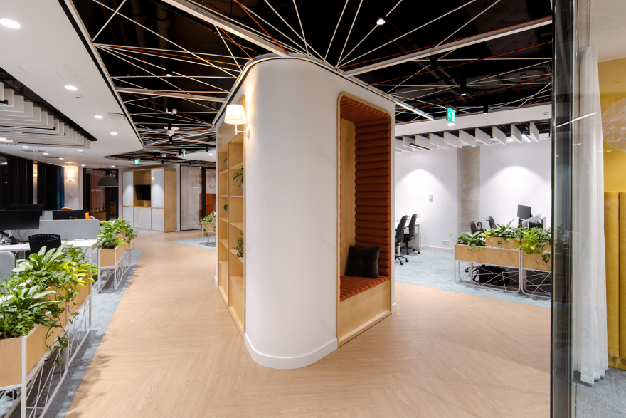 波兰 ING Tech 新办公室,现代与传统的美妙融合-35