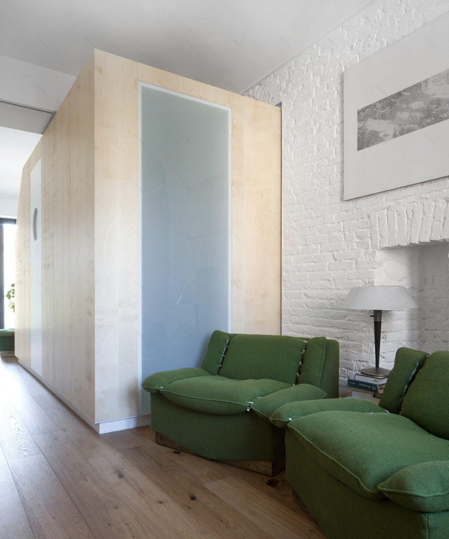 旧公寓翻新变身明亮绿意空间-5