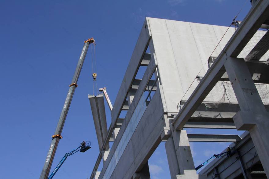 意大利钢铁工厂的现代化改造-29