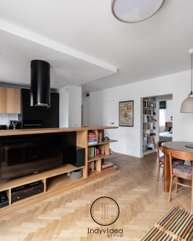 Retro flat