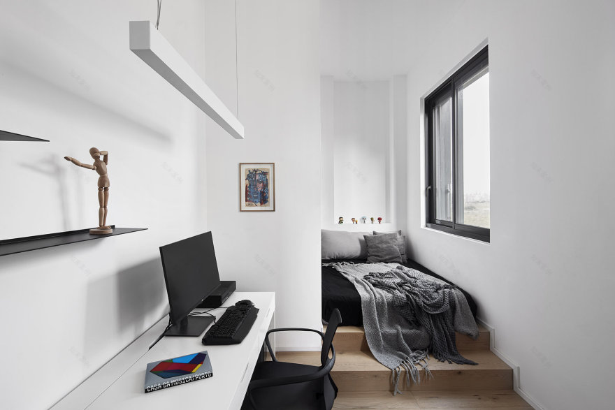 城市中的单色别墅设计-0