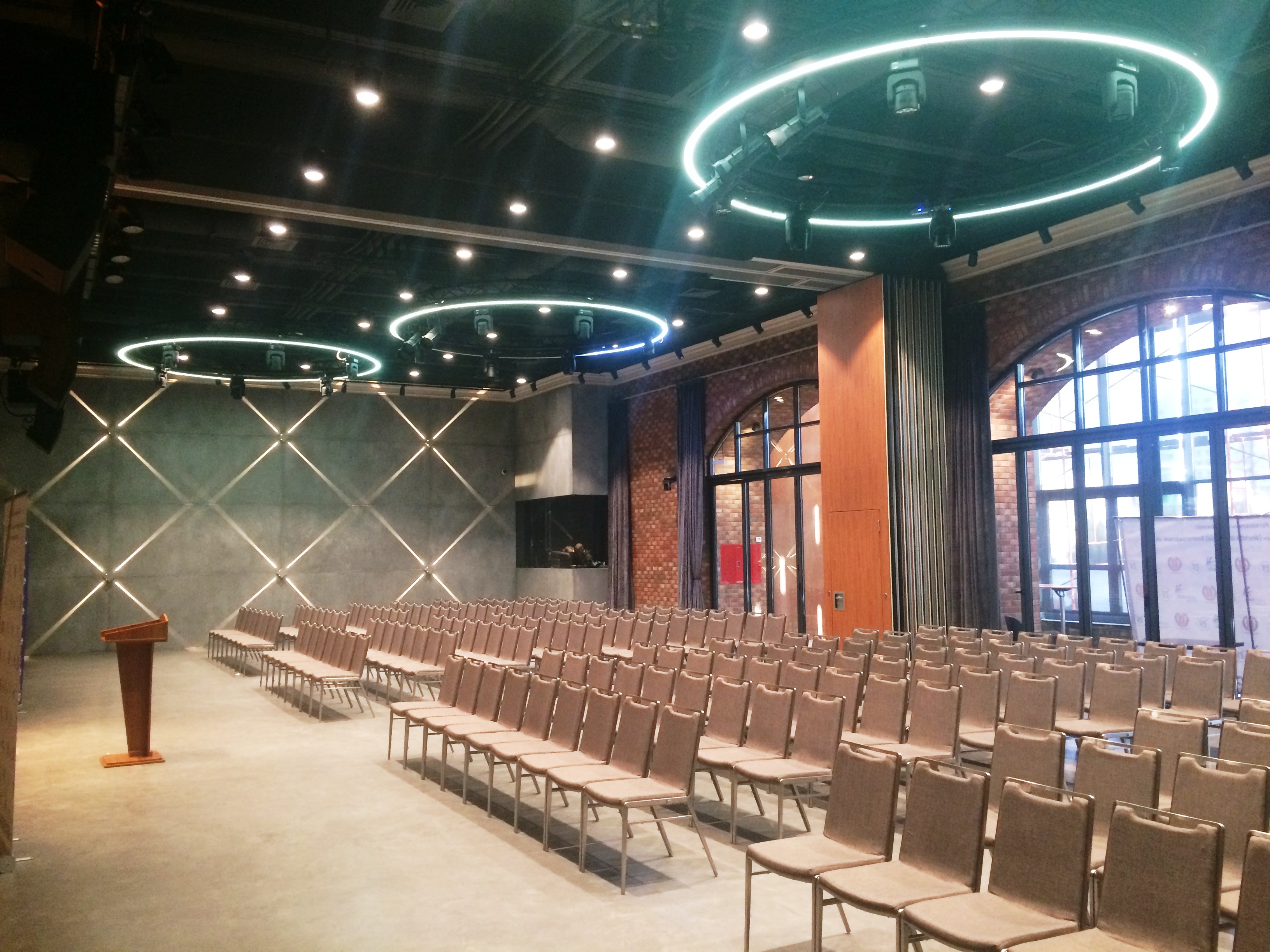 Сonference hall "Yuzhnyy"-10