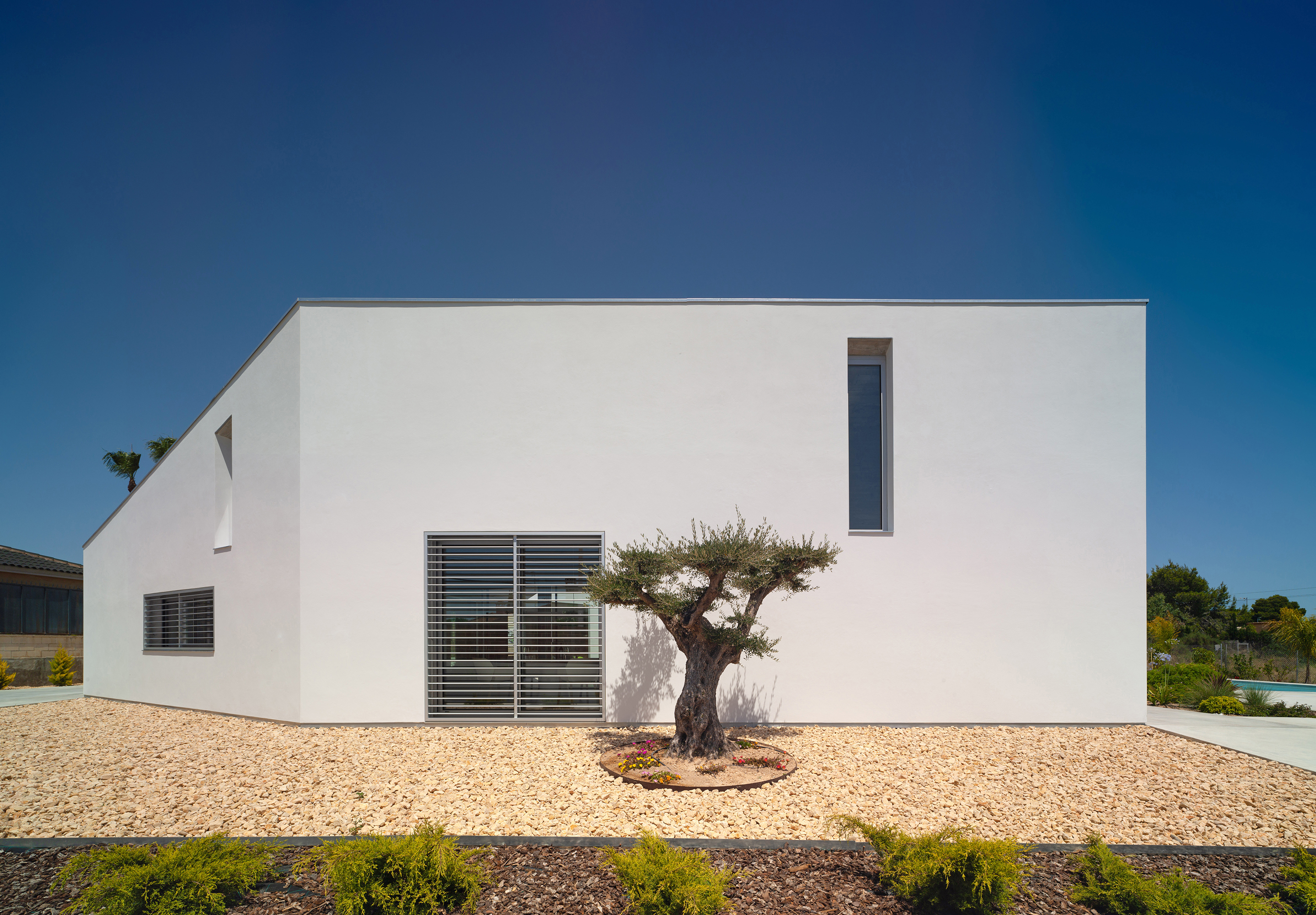 融合传统与现代的“阴与阳”别墅设计-46