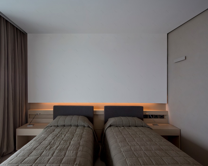 意式湖畔别墅,诠释自然与现代共生设计-49