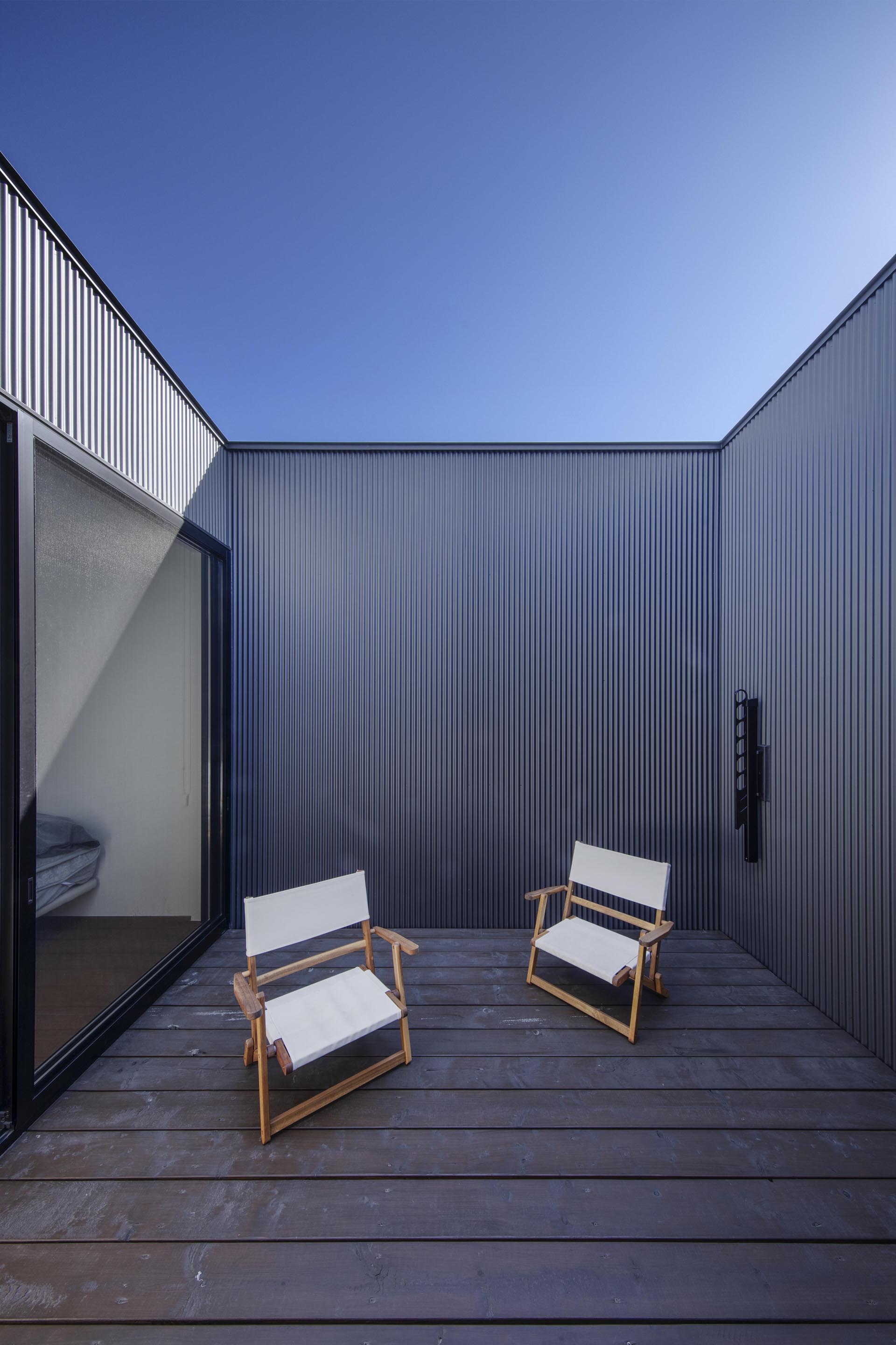 封闭外壳内的宽敞空间 别墅建筑 HouseI丨日本神奈川丨N.A.O. Naoki Kato-24