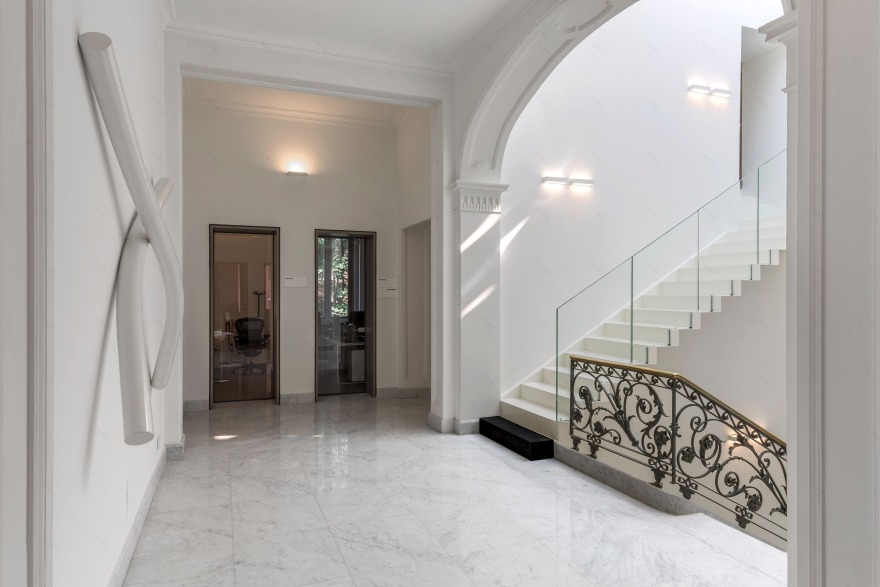 智能升级!意大利 Agnelli 基金会总部引领办公空间新潮流-3