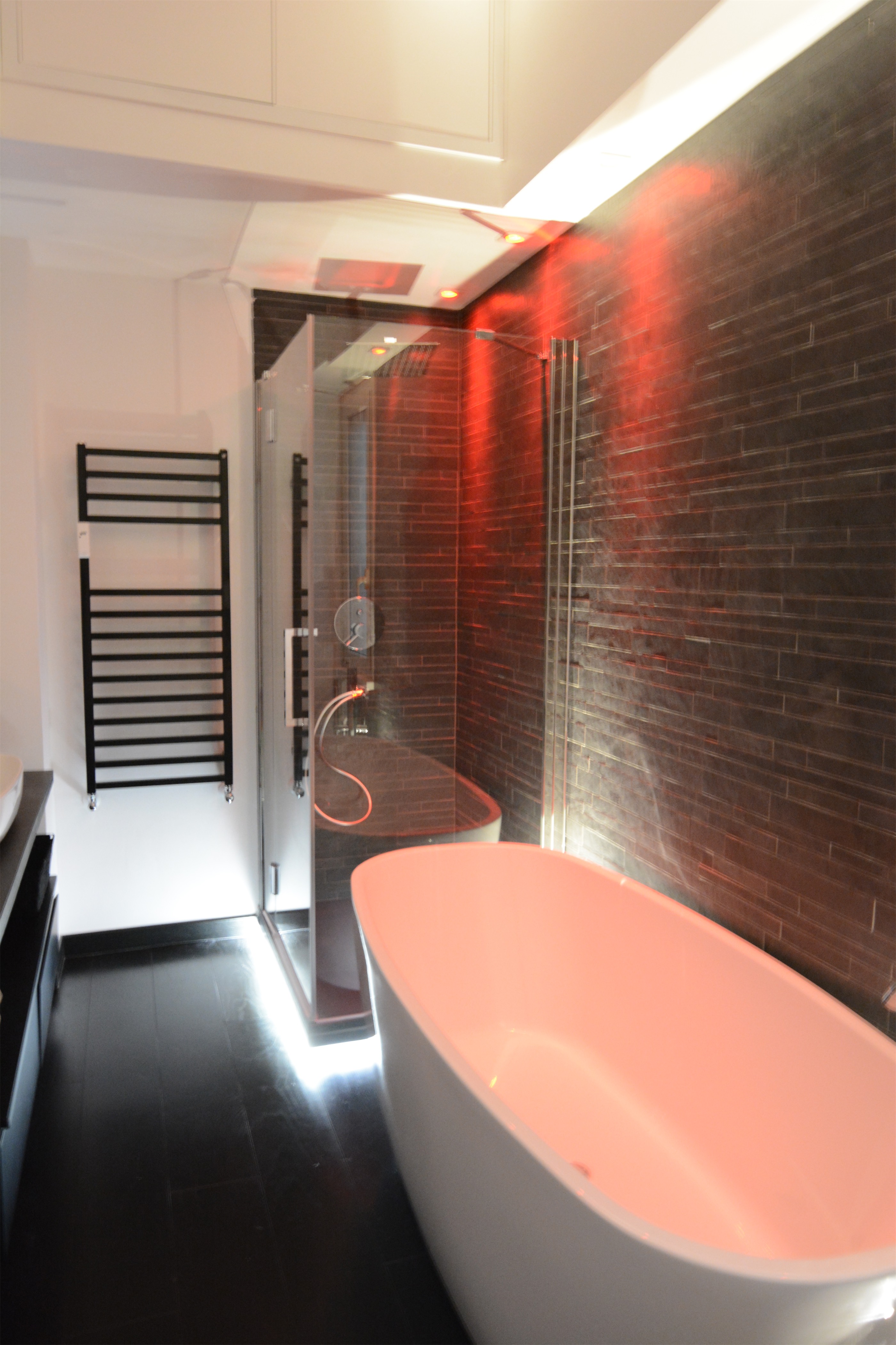 60 年代建筑里的现代公寓设计-10