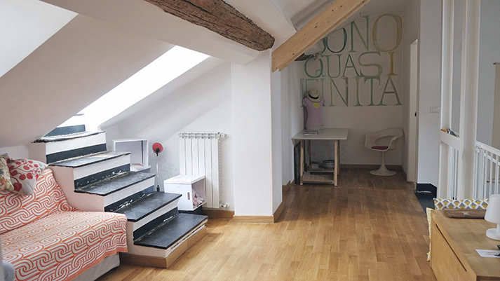 历史中心 90 平米阁楼公寓,舒适休闲风格,露台俯瞰热那亚古城-3