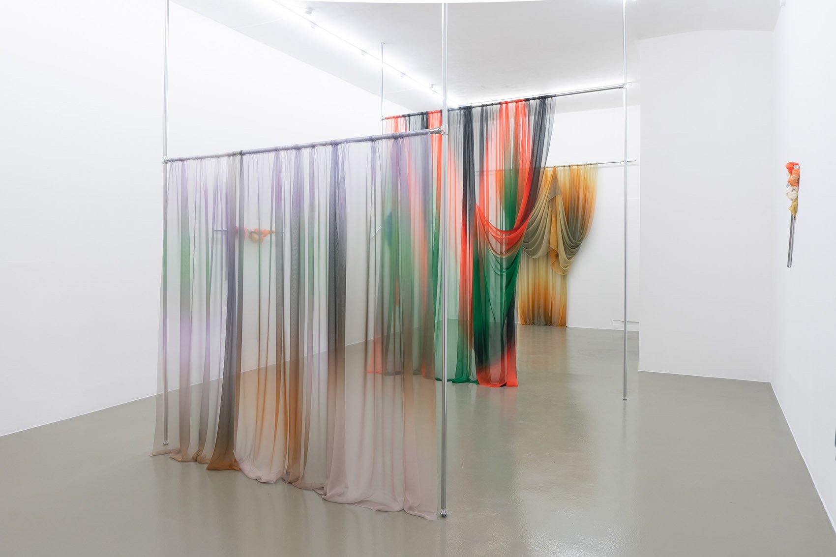 Justin Morin的织物艺术/将实景图像转化成织物的渐变色彩-36