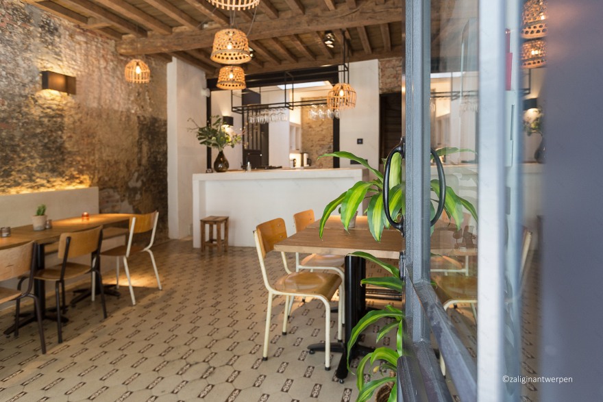 比利时安特卫普十五世纪老屋翻新成豪华度假屋-30