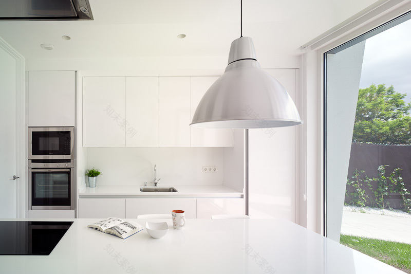 西班牙 Avilés 市简约别墅,诠释现代生活理念-48