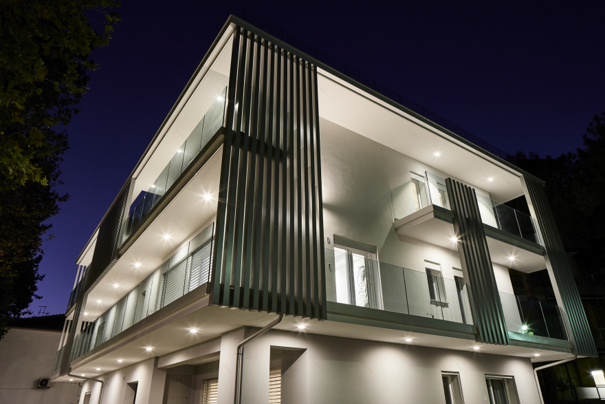 意大利简约风格别墅设计,重塑 60 年代风情-5