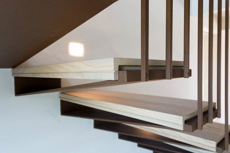 意式乡村别墅的绿色环保与高效能源设计-25