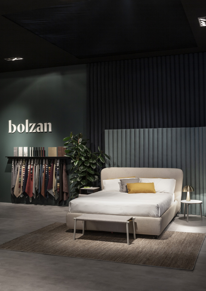 Bolzan 家具展位设计-5