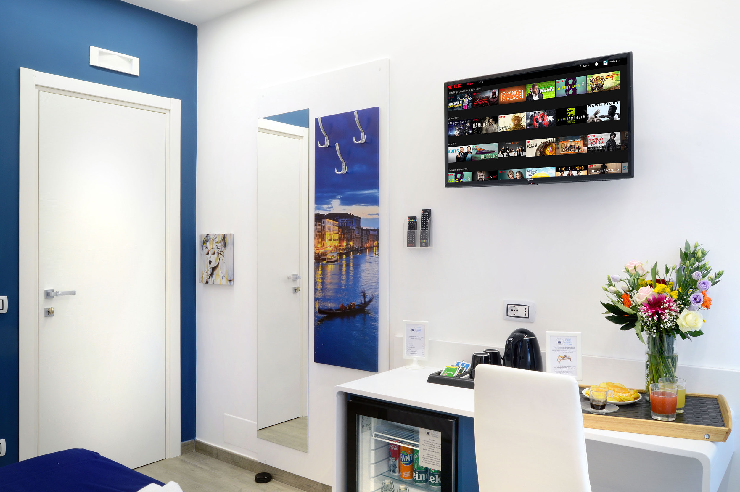 低成本打造独特灵魂的 Naples B&B-7