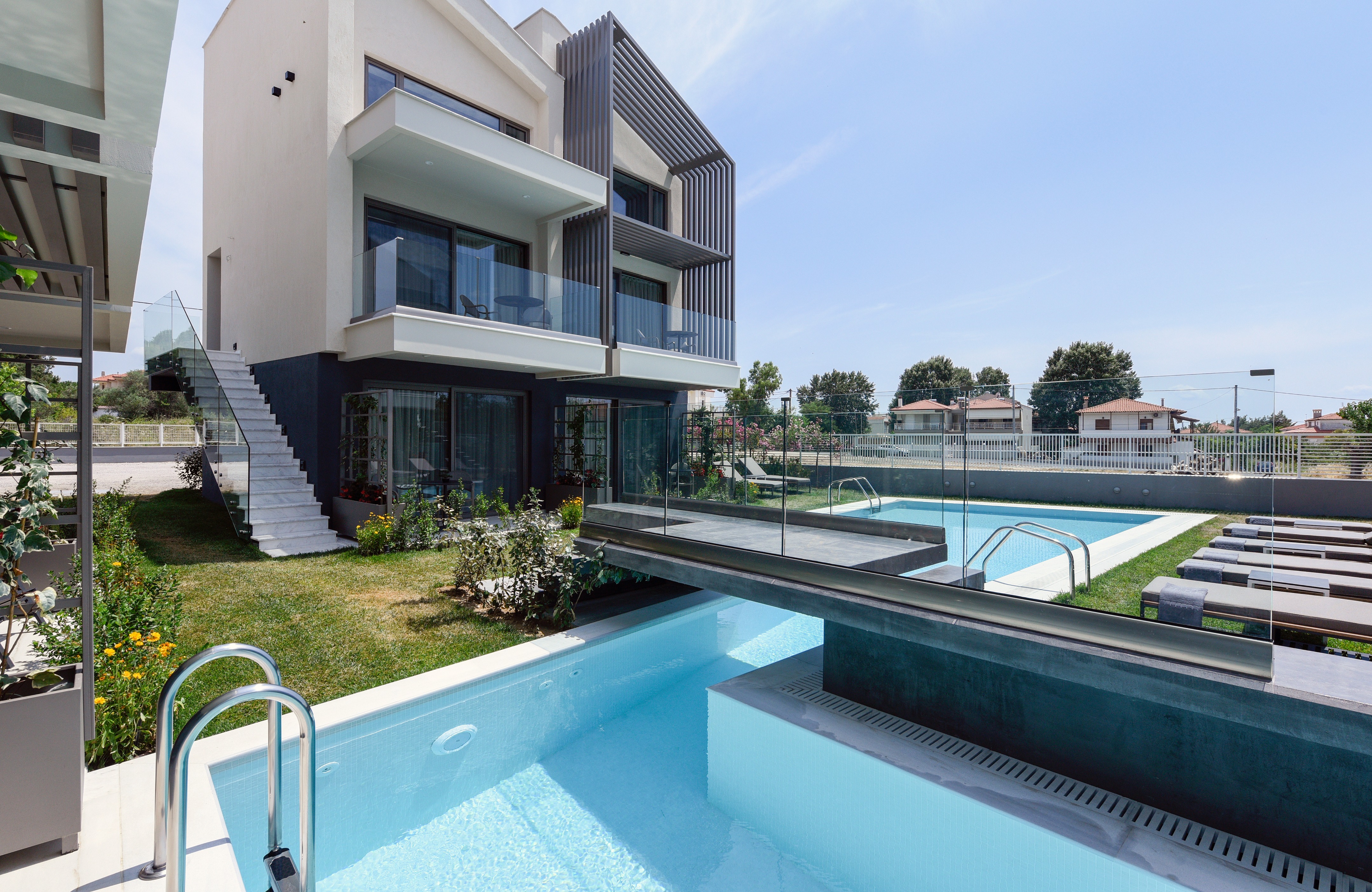 希腊度假别墅“Serenity Suites”丨TAKA + PARTNERS-5