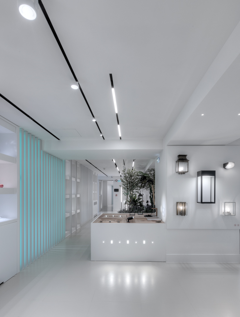 Lighting Showroom Greece-24