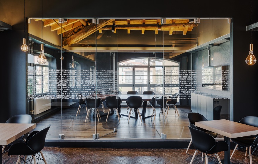 米兰工业风办公室设计-11