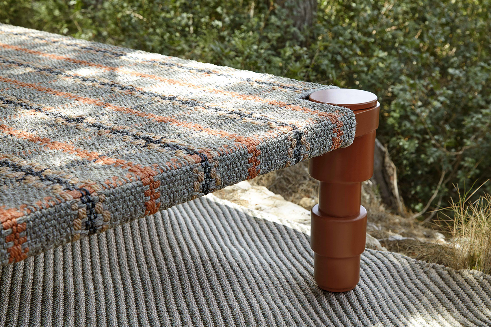 Garden Layers印度床与边桌系列/灵感源于莫卧儿帝国的古老习俗-109