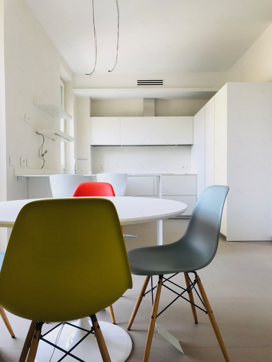 古董与极简的对话——意大利广场公寓设计-39