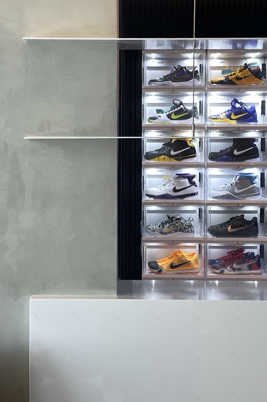 寓见曼巴 · 科比主题的鞋柜装置和静谧空间丨境屿空间研究室-21