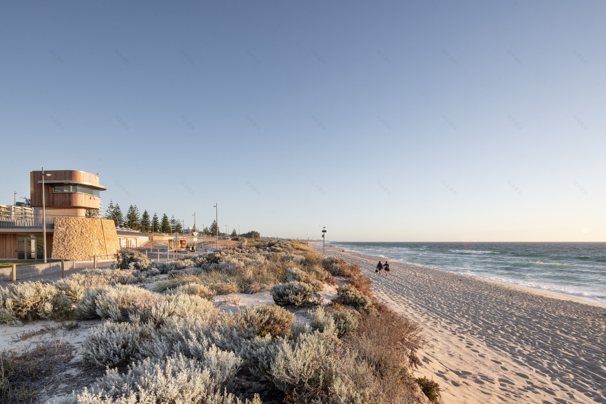 斯卡伯勒海滩服务与冲浪俱乐部-11