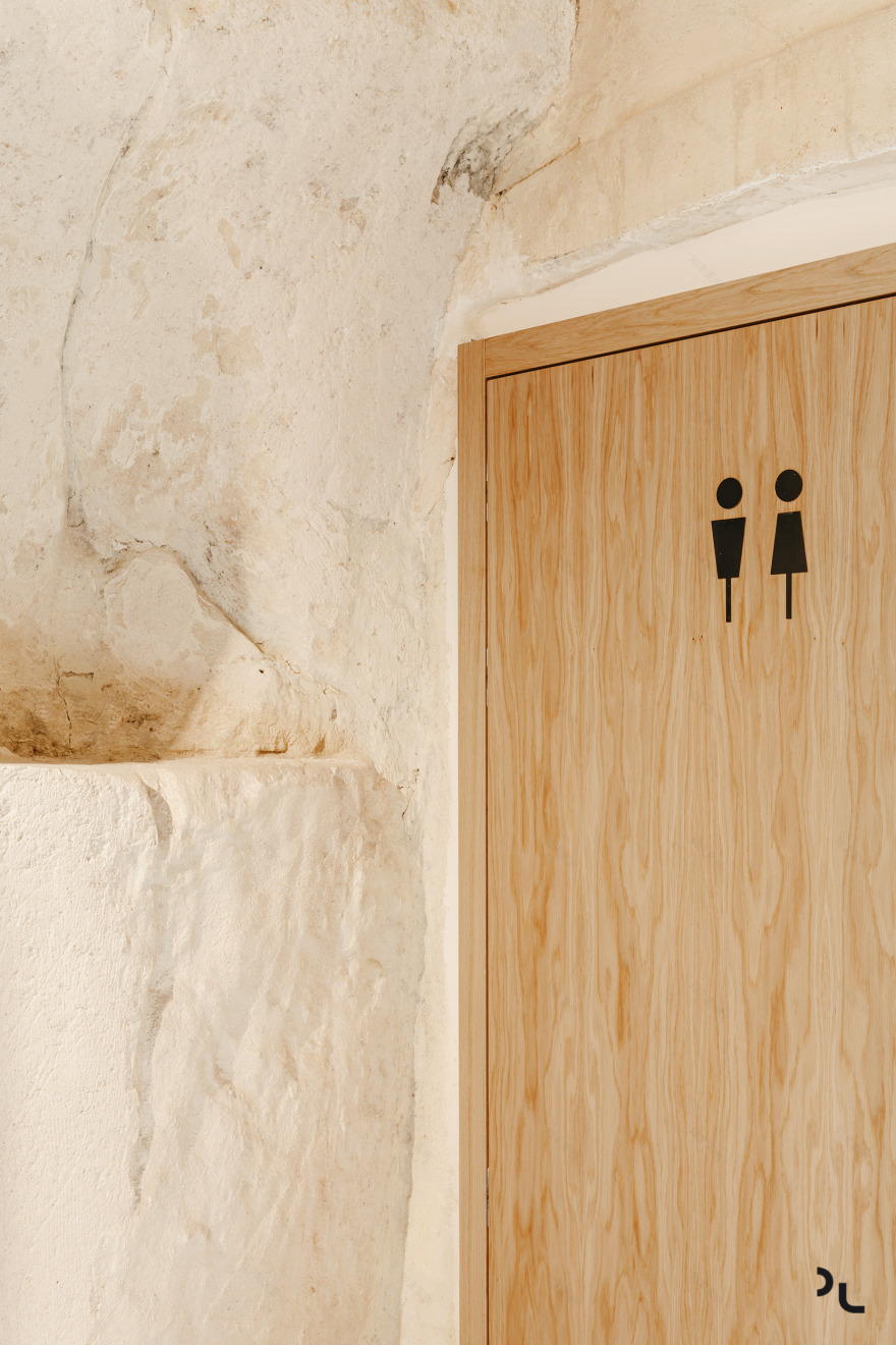 改造中的意大利餐厅设计,融入传统与未来-15