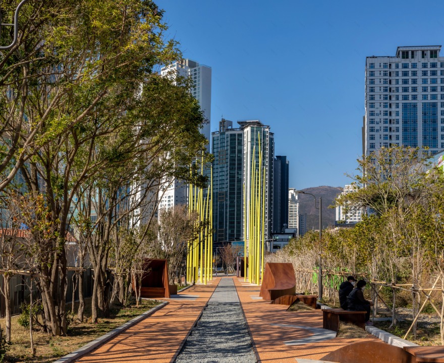 韩国 Blue Line Park 公园丨Migliore + Servetto Architects-2
