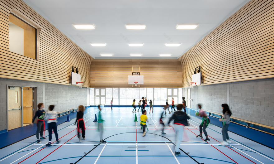 ChristRoi 小学扩建丨Smith Vigeant Architects 公司和 BGLA-25