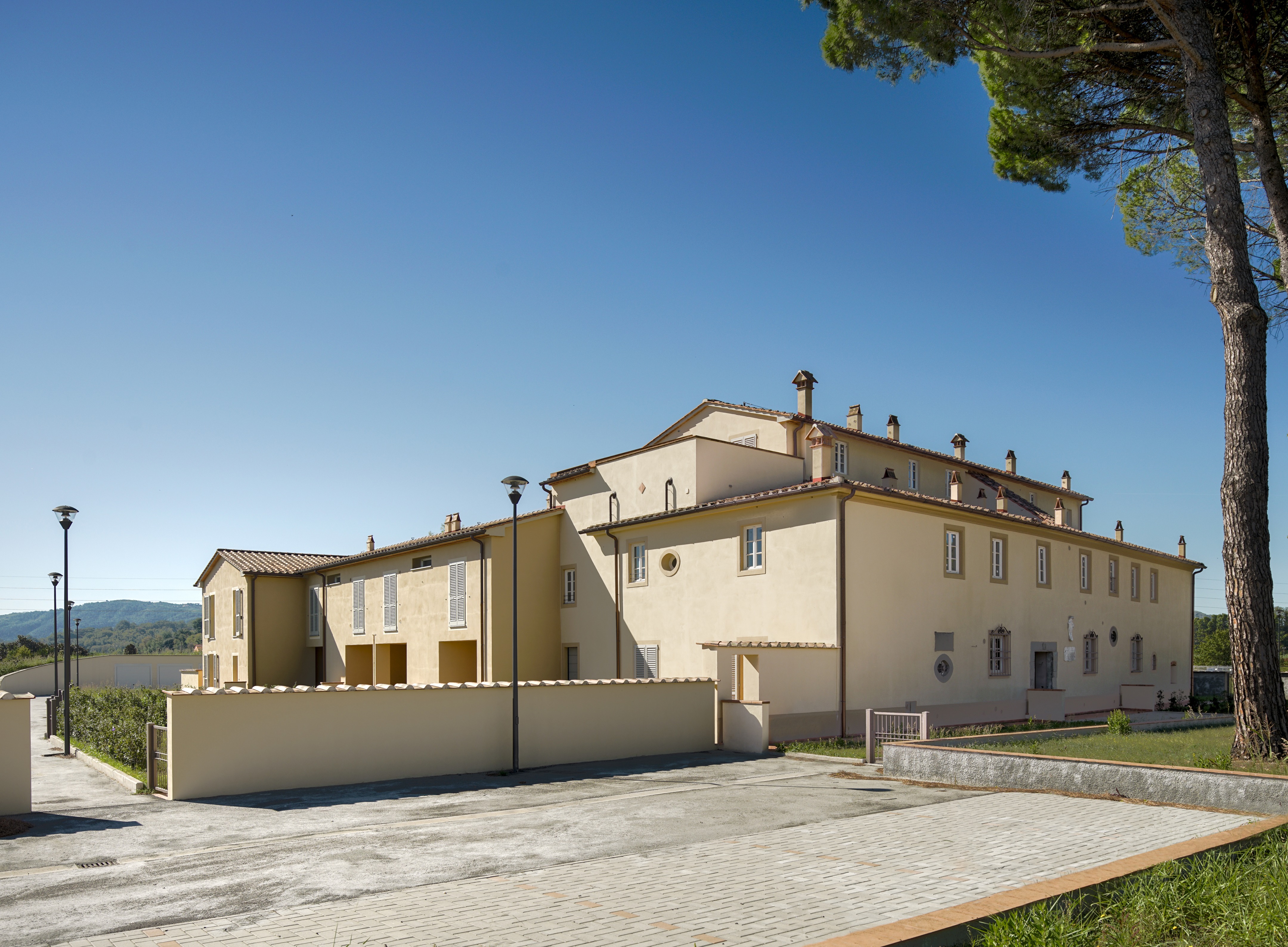 Lotti Architetti Associati丨别墅建筑丨Complesso immobiliare Villa Paradiso-0