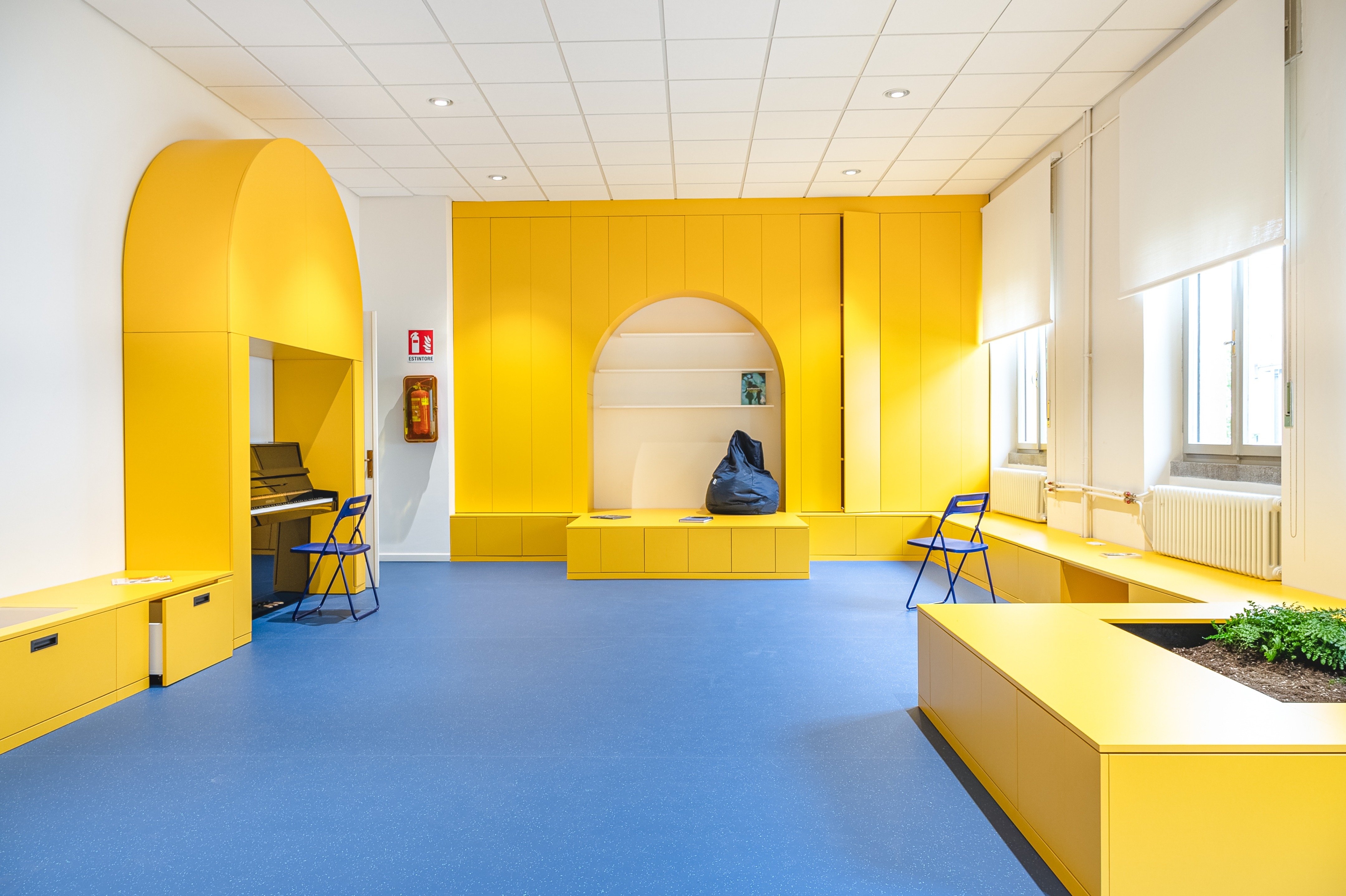 “环境第三教师”理念下的幼儿园空间改造丨意大利乌迪内丨Aut Aut Architettura-0