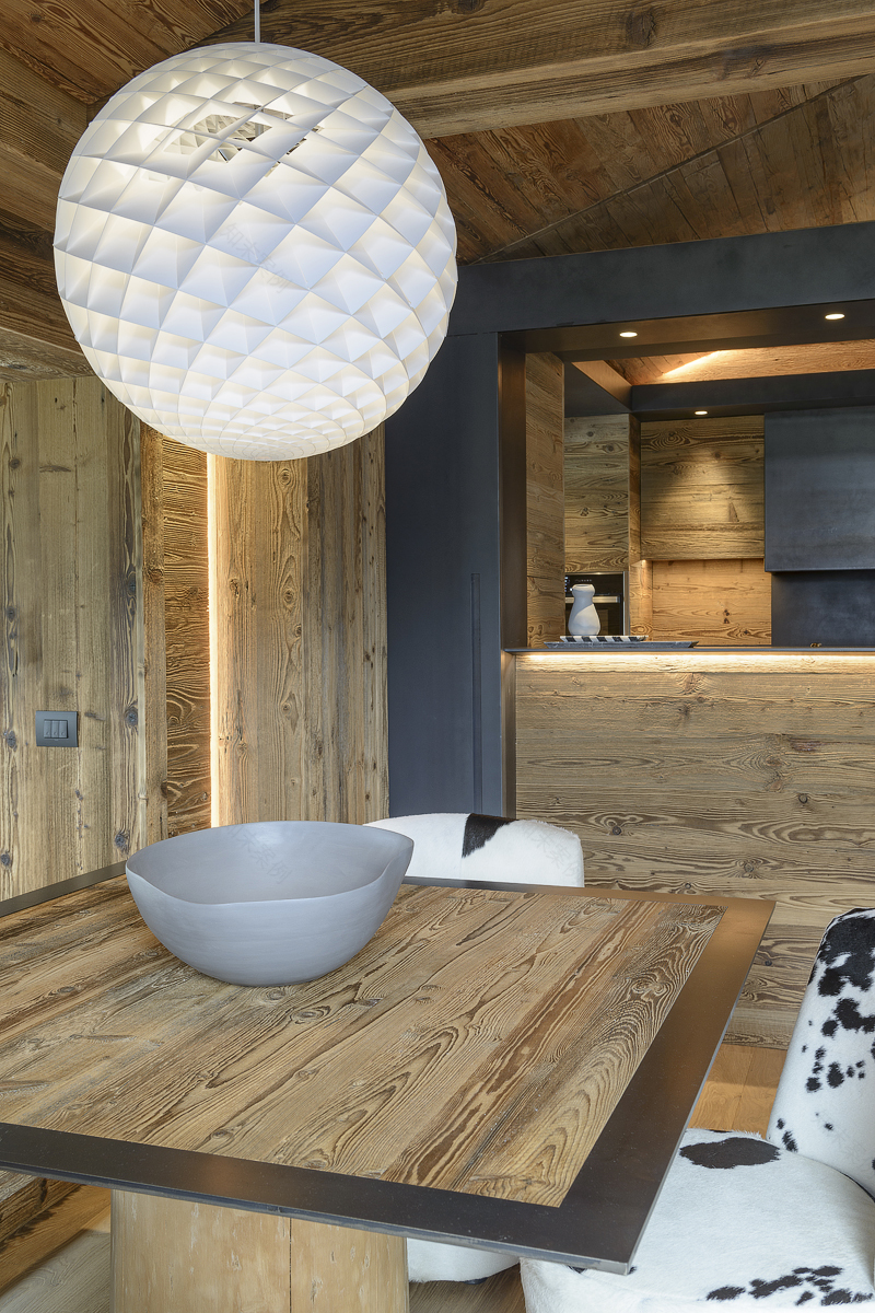 木质全景惊艳的山间度假屋-6