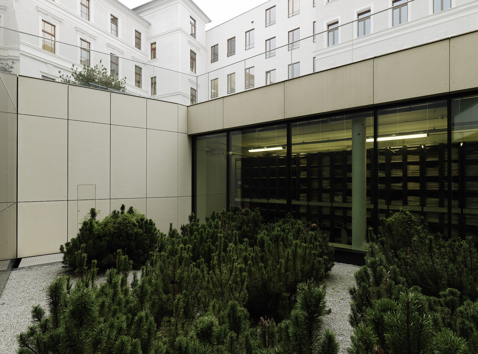 奥地利萨尔茨堡法院翻新，生态环保与历史遗产完美融合-3