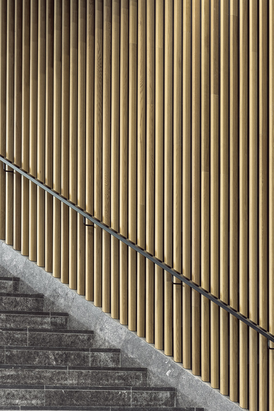 巴黎绿意办公空间,垂直景观与可持续设计完美融合-48