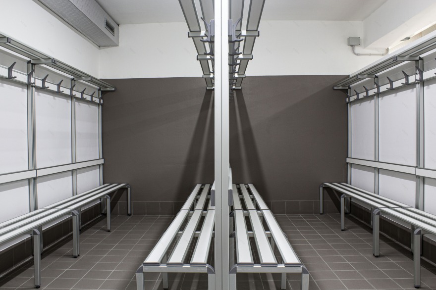 运动村游泳池和平拱更新浴室设计-2