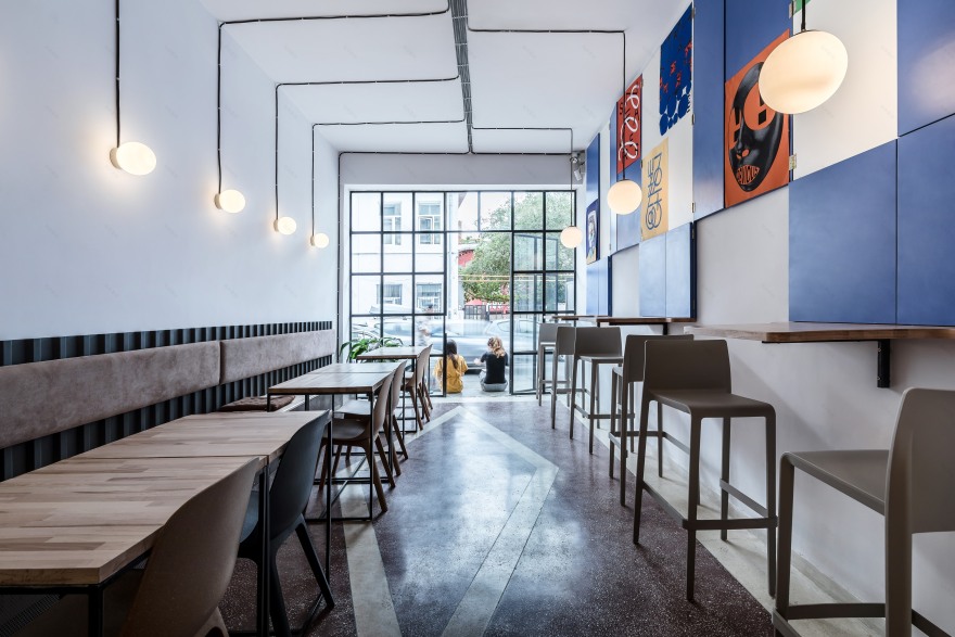 布加勒斯特的一家名为索托的咖啡酒吧,支持当地艺术家-12