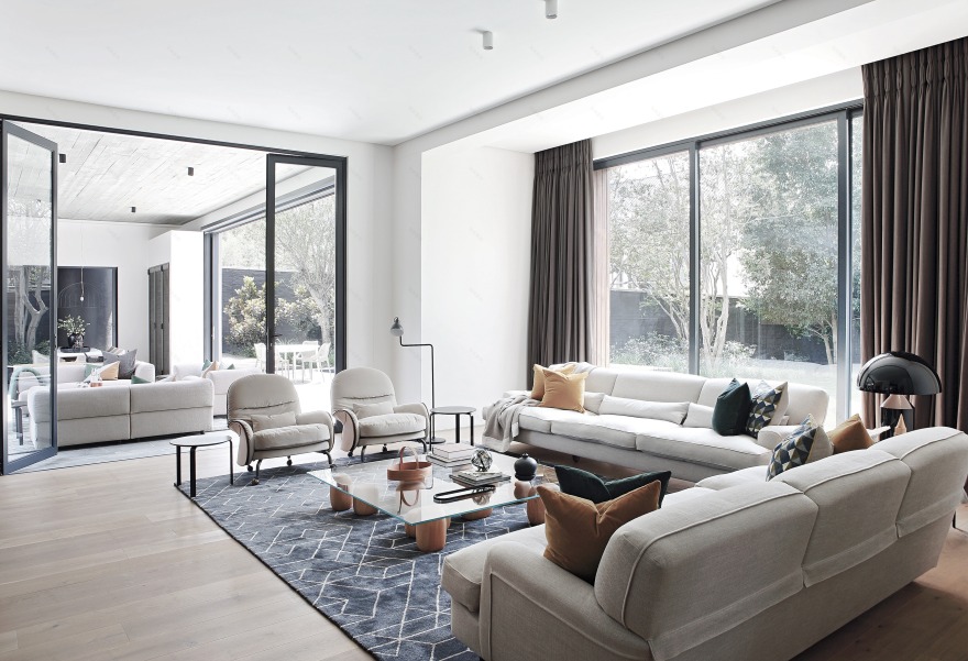 简练纯粹,城市别墅的舒适空间-0