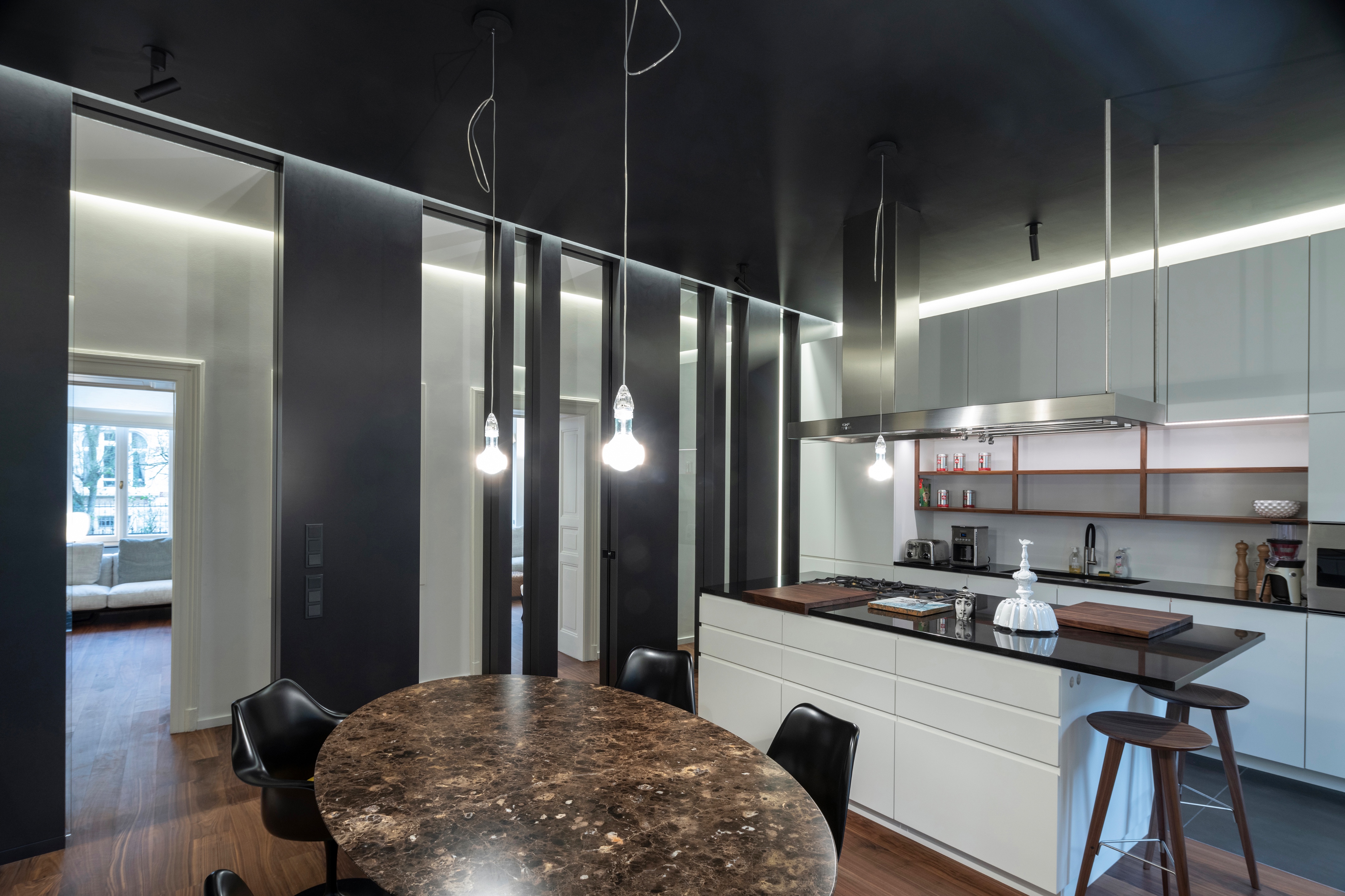 光影之间 | 卢森堡二十世纪二十年代老宅的现代新生-2