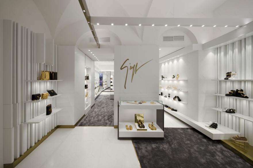 罗马旗舰店设计,传统与现代的完美融合-3