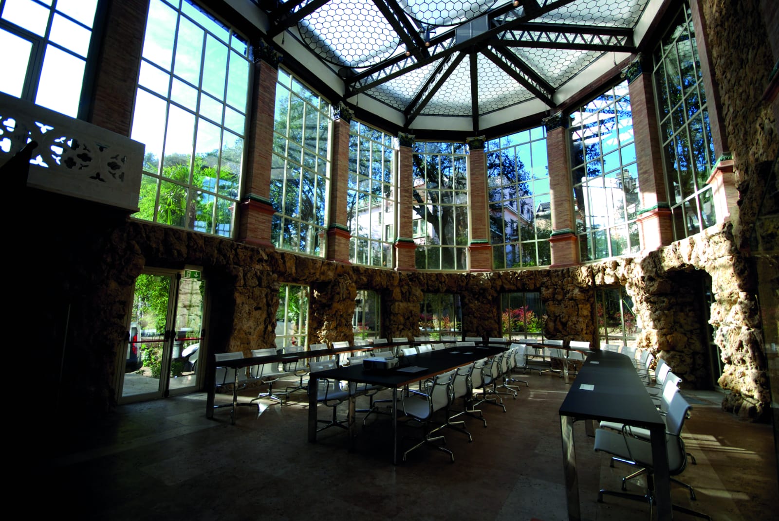 古别墅重生 · LUISS Business School 打造优雅教育空间-16