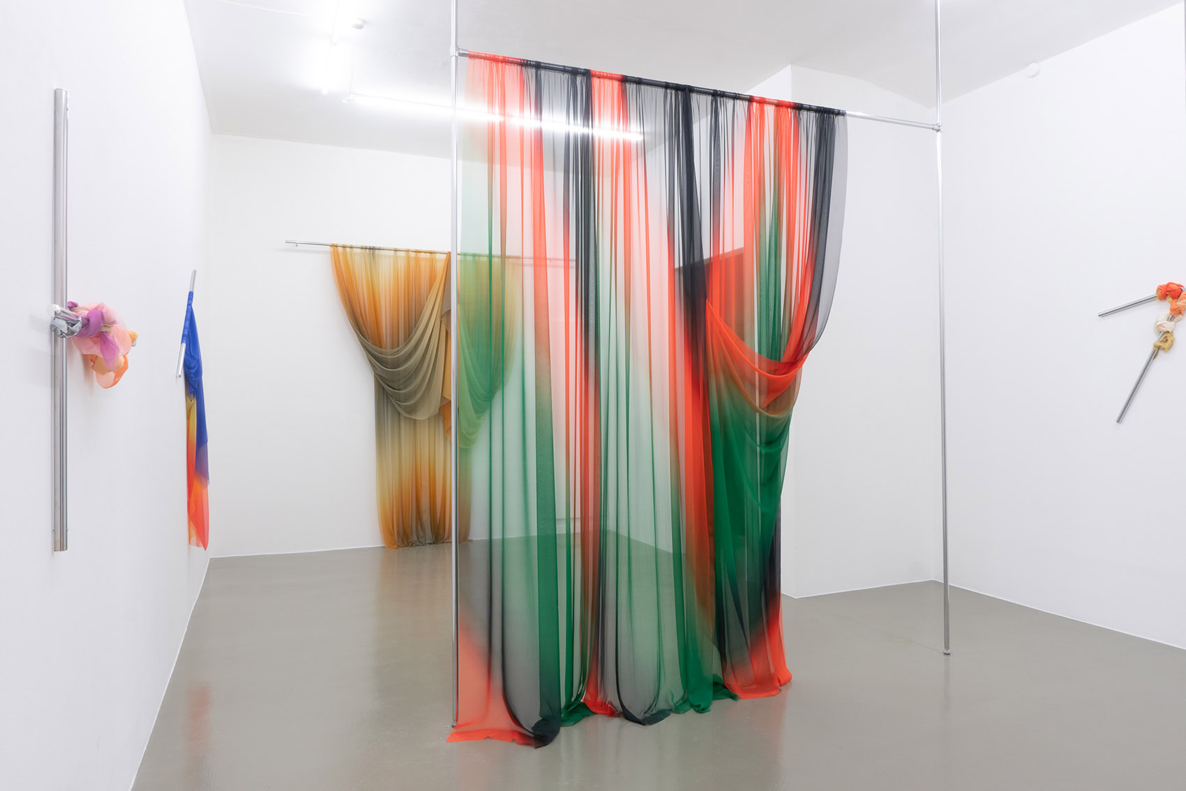 Justin Morin的织物艺术/将实景图像转化成织物的渐变色彩-32