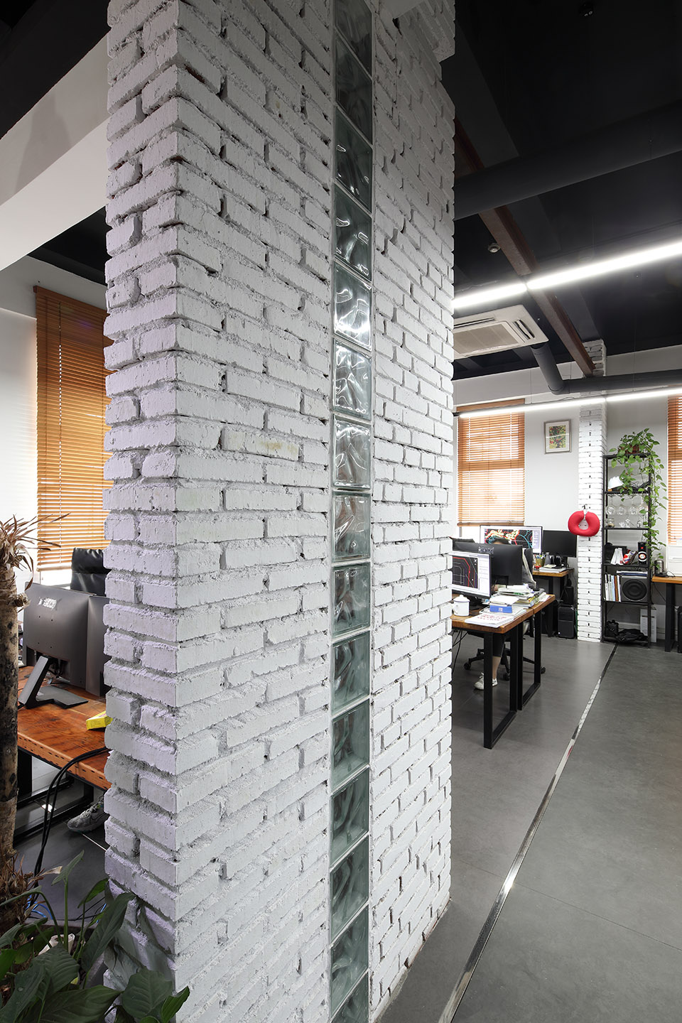 推广：合尔建筑上海办公室/以点带面的升级活化-40