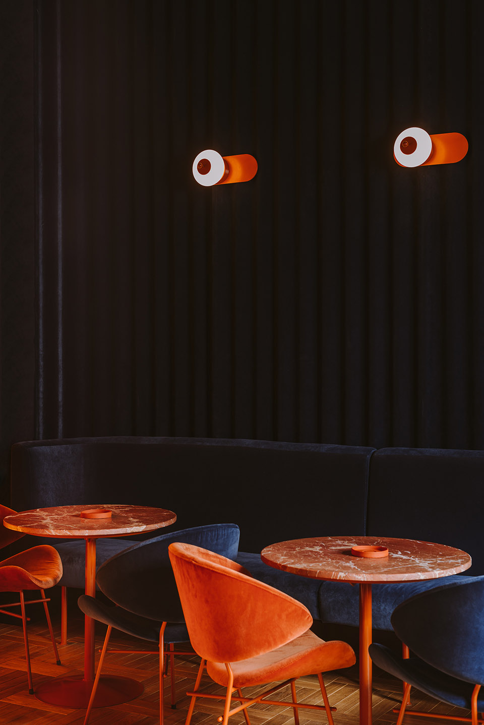 OPASLY TOM餐厅，华沙/丰富的色彩、饰面和纹理空间下的用餐体验-81