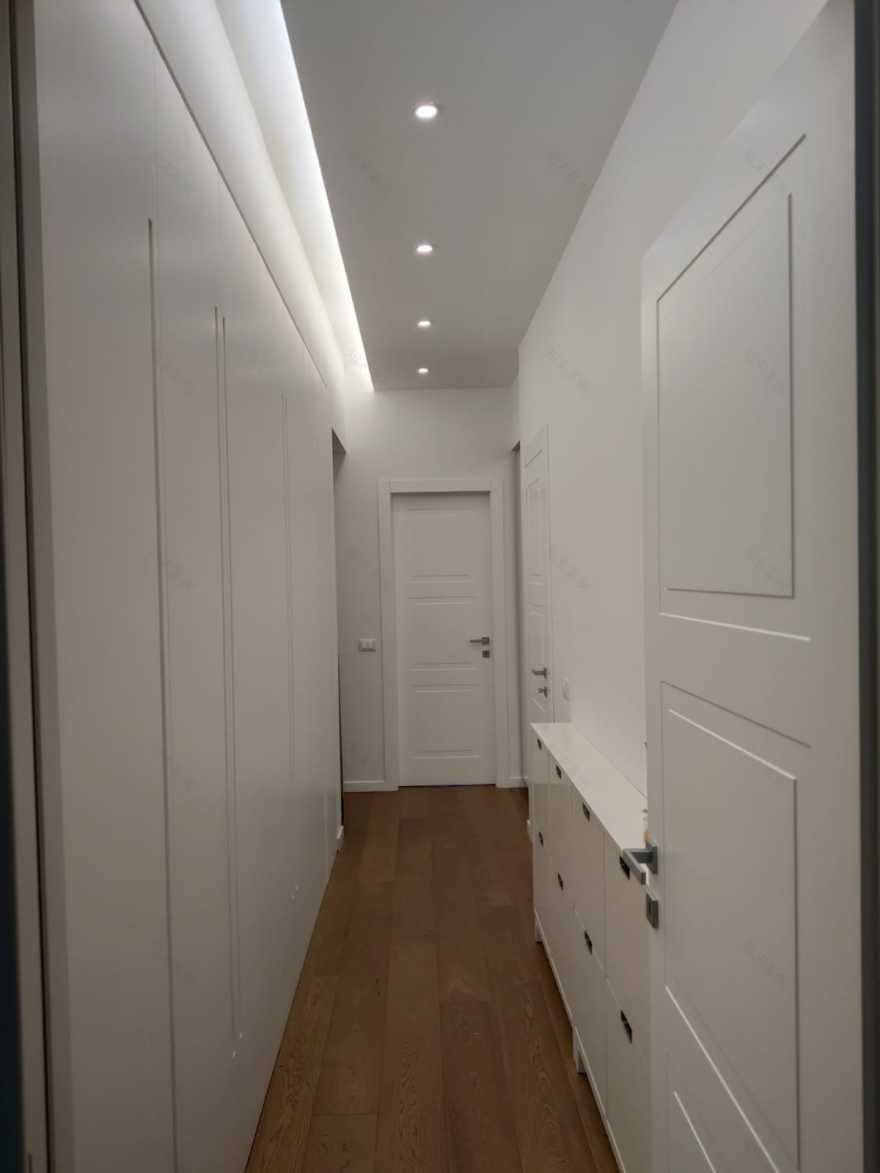 Edwin Abreu 平层设计 | 多角度光线调节,创造丰富情境-8