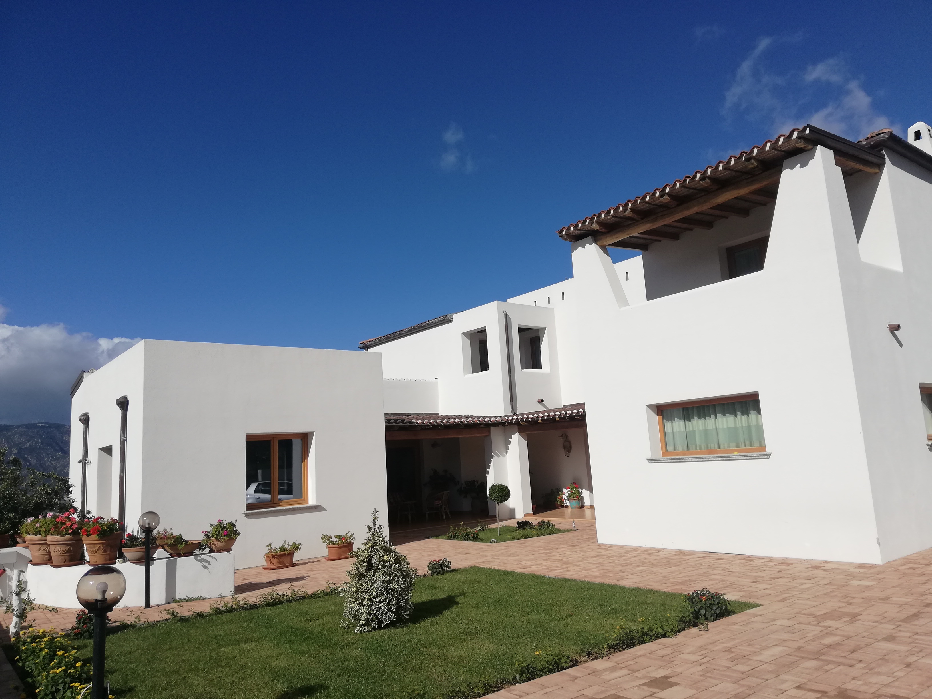 PROGETTO DI UNA CASA AD OLIENA - NUORO-2