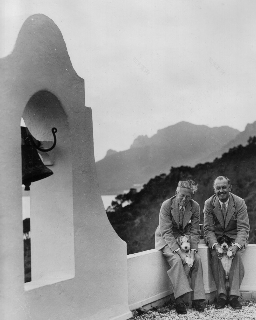 现代与传统共生,海洋美景尽收眼底——"Le Trident"别墅翻新记-12