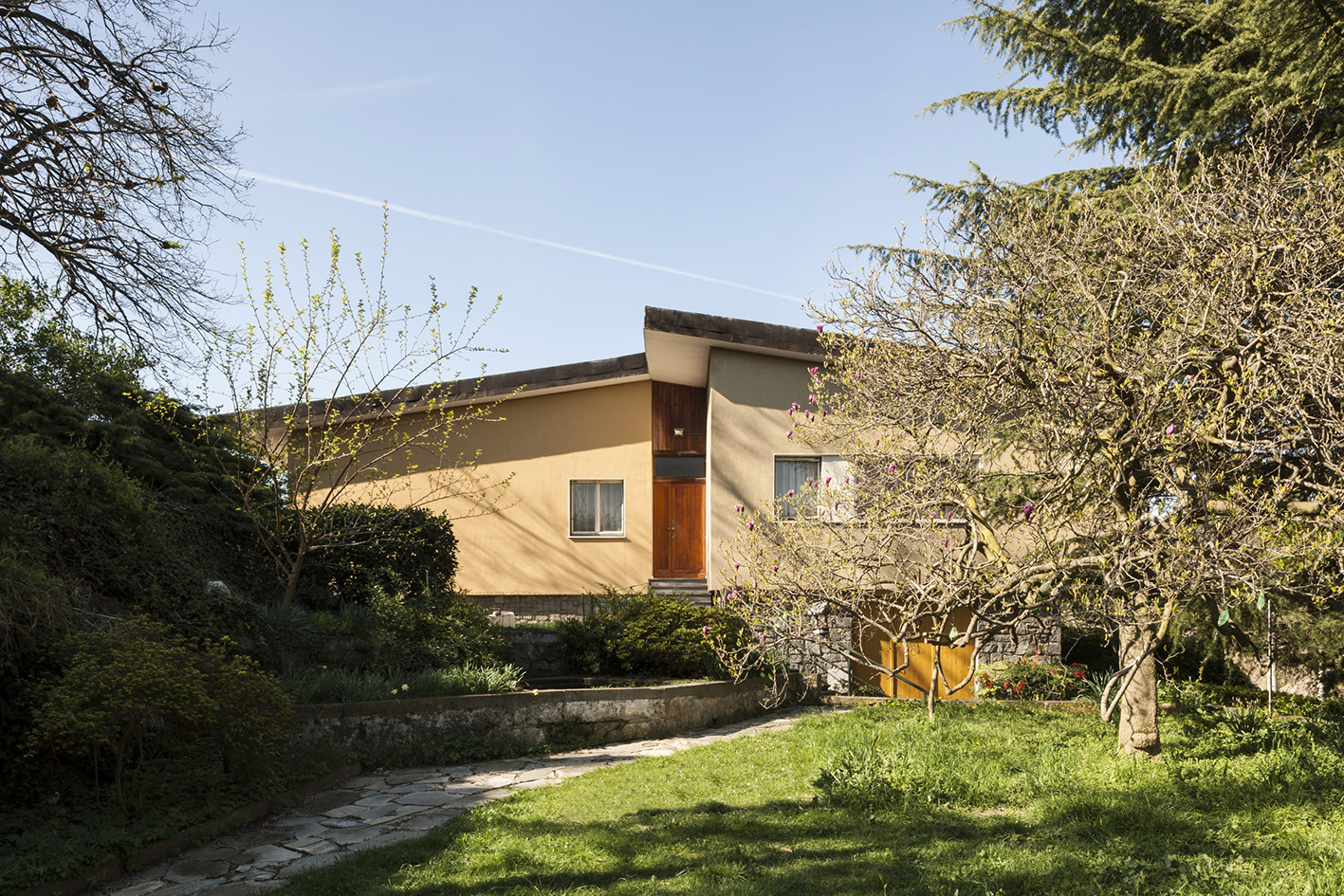 1952 年意大利别墅设计,展现景观与室内和谐共生-0