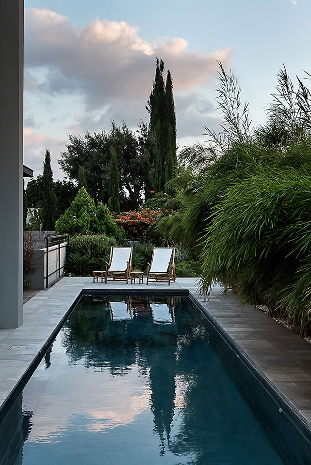 特拉维夫双家庭别墅 | 铝制框架与自然光的巧妙融合-17