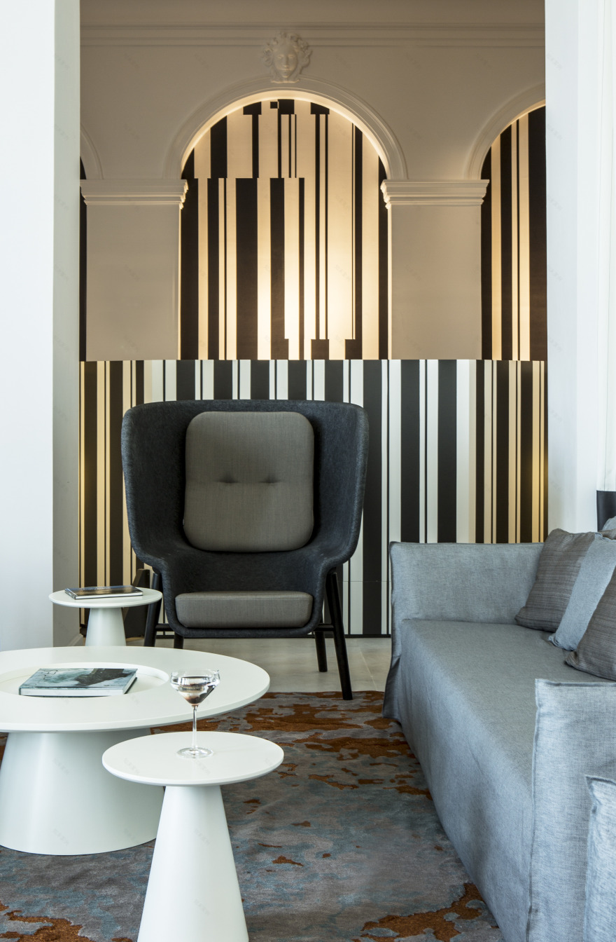 诺埃尔打造的海滨传奇酒店(Hotel des Cures Marines)-4