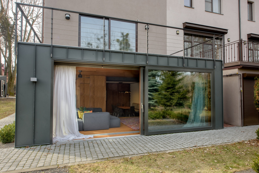 乌克兰公园区的 2000 年代联排别墅重建-16